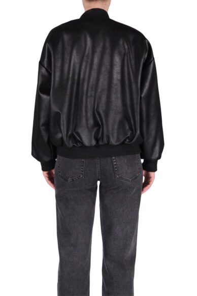 Alternative view of BOMBER NERO