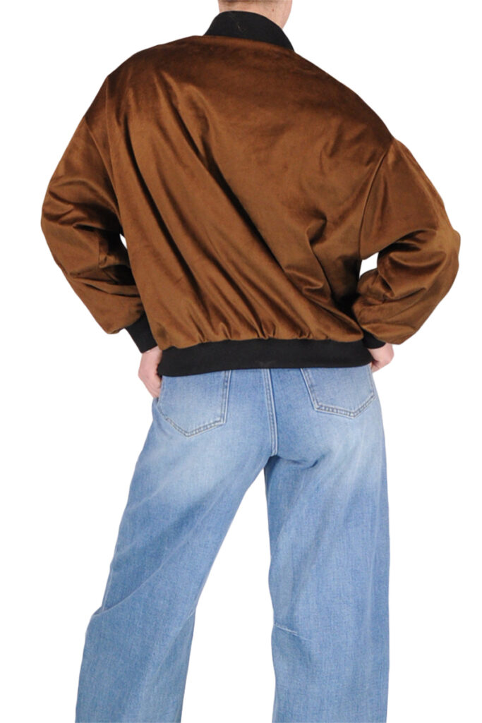 Alternative view of BOMBER MARRONE