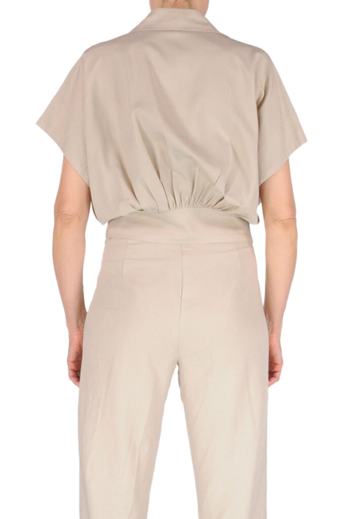 Alternative view of CAMICIA CROP MANICA CORTA SABBIA